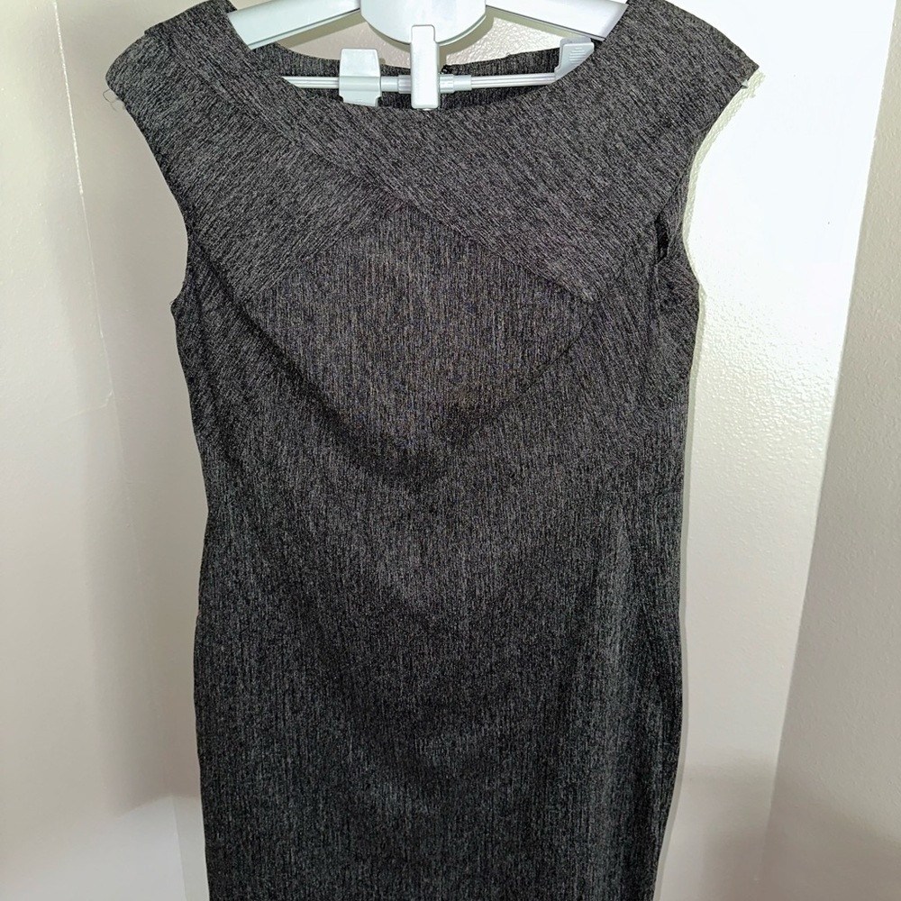 Kasper Gray Sleeveless Sheath Dress Bateau Neckline